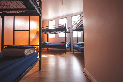 Mad Monkey Kings Cross - Tourism Caloundra 15