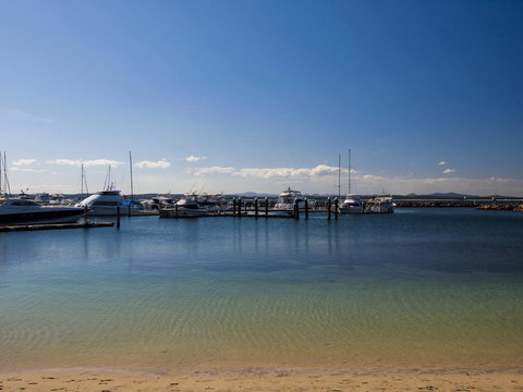Oaks Nelson Bay Lure Suites - Tourism Caloundra 3
