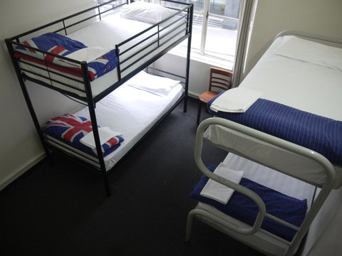 Maze Backpackers - Sydney - Tourism Caloundra 38