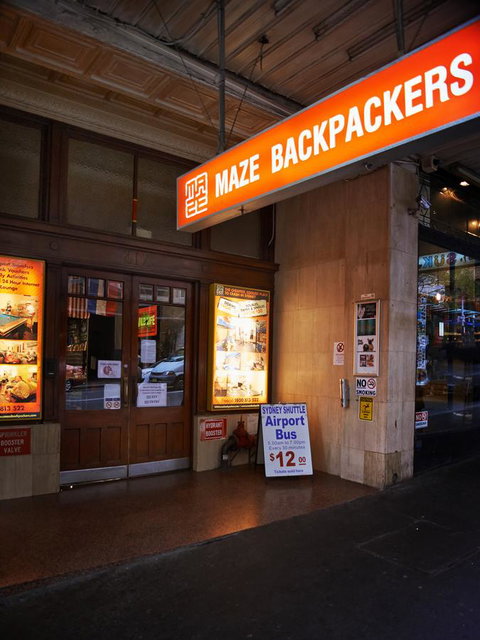 Maze Backpackers - Sydney - Tourism Caloundra 0