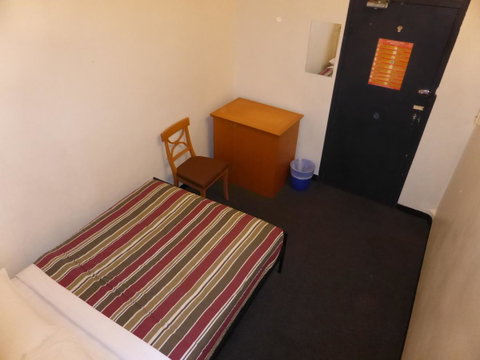 Maze Backpackers - Sydney - Tourism Caloundra 27