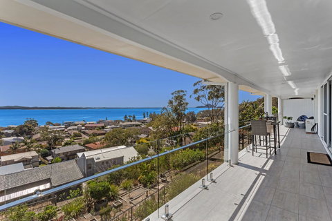 Phuza Maningi 17 Myan Close - Tourism Caloundra 3