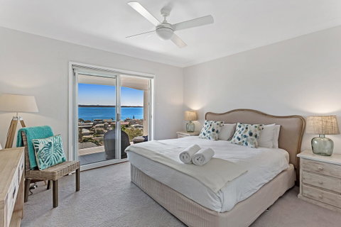 Phuza Maningi 17 Myan Close - Tourism Caloundra 12