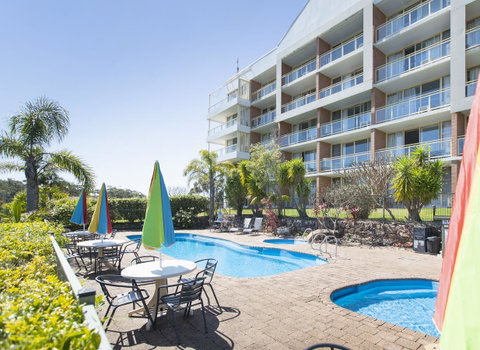 Marina Resort - Tourism Caloundra 0