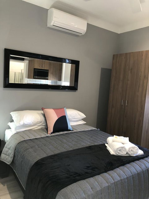 The Mark Studios - Tourism Caloundra 7