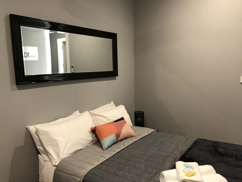 The Mark Studios - Tourism Caloundra 5