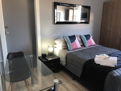 The Mark Studios - Tourism Caloundra 10