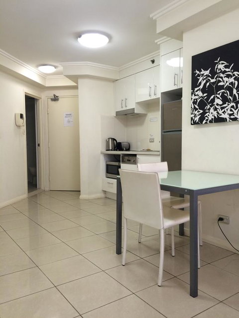 Fiori Apartments - Tourism Caloundra 8
