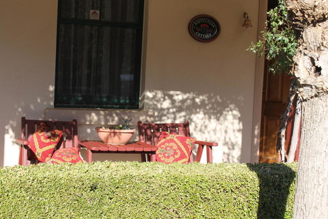 Boot Makers Cottage - Tourism Caloundra 2