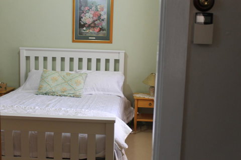 Boot Makers Cottage - Tourism Caloundra 13