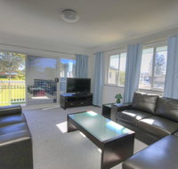 45 Wharf Street - Whole House - Tourism Caloundra