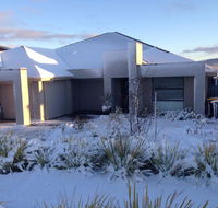 Jindabyne Executive - Tourism Caloundra
