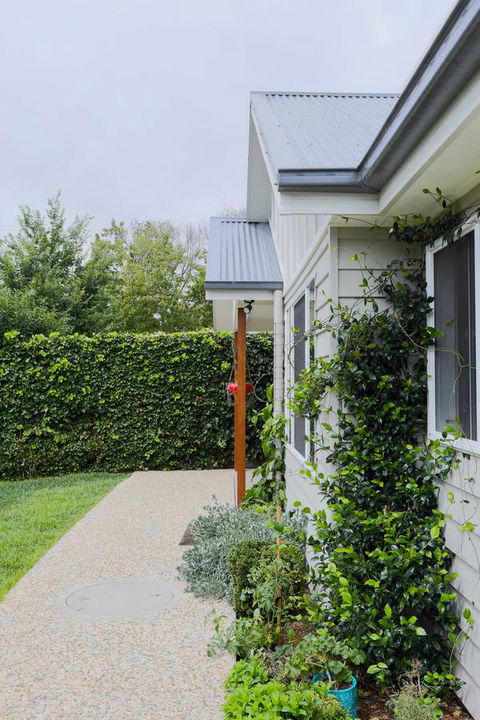 Armidale Cottage - House 2 - Tourism Caloundra 3