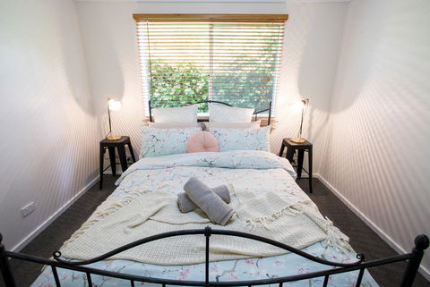 Armidale Cottage - House 2 - Tourism Caloundra 25