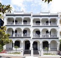 Hotel Challis - Tourism Caloundra