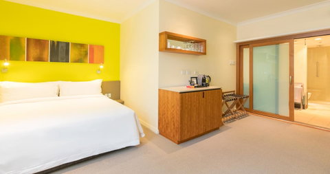 The Grace Hotel - Tourism Caloundra 12