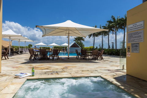 Oaks The Entrance Waterfront Suites - Tourism Caloundra 20