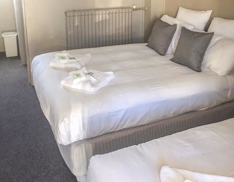 Commercial Hotel Motel Lithgow - Tourism Caloundra 20