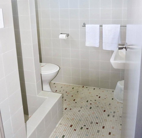 Commercial Hotel Motel Lithgow - Tourism Caloundra 16