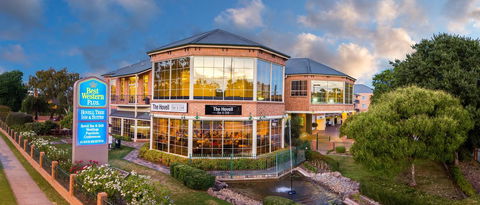 Best Western Plus Hovell Tree Inn - Tourism Caloundra 0