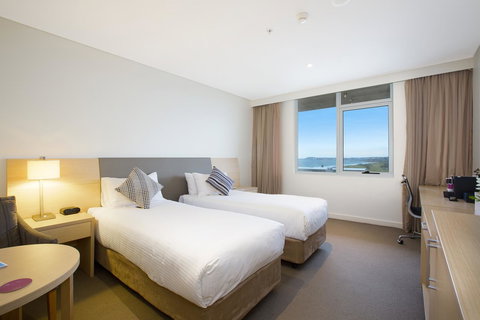 Sage Hotel Wollongong - Tourism Caloundra 3