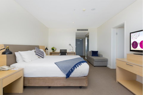 Sage Hotel Wollongong - Tourism Caloundra 40