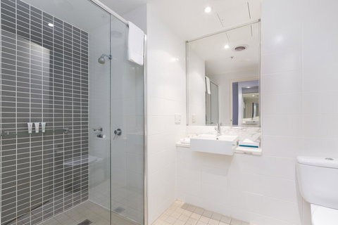 Sage Hotel Wollongong - Tourism Caloundra 7