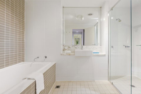 Sage Hotel Wollongong - Tourism Caloundra 5