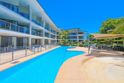 Boathouse Resort (Water Front) - Tourism Caloundra 14