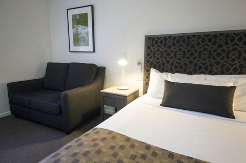 Mercure Albury - Tourism Caloundra 1
