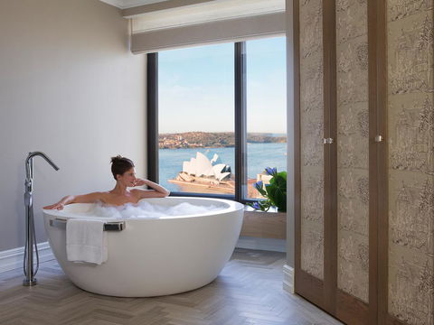 Four Seasons Hotel Sydney - Tourism Caloundra 39