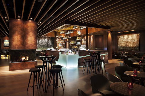 Four Seasons Hotel Sydney - Tourism Caloundra 28