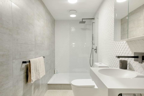 Scandi Beach Apartment - Tourism Caloundra 4