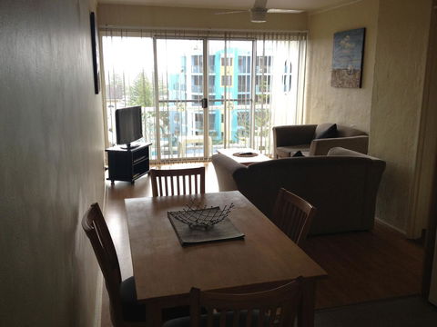 Waterview Apartments - Tourism Caloundra 2