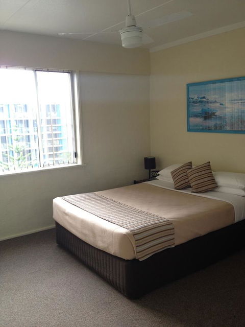 Waterview Apartments - Tourism Caloundra 1