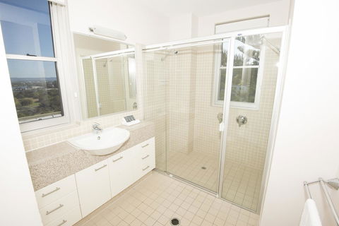 Grandview Apartments - Tourism Caloundra 38
