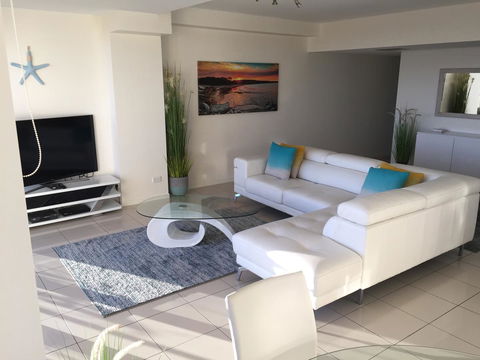 Grandview Apartments - Tourism Caloundra 28