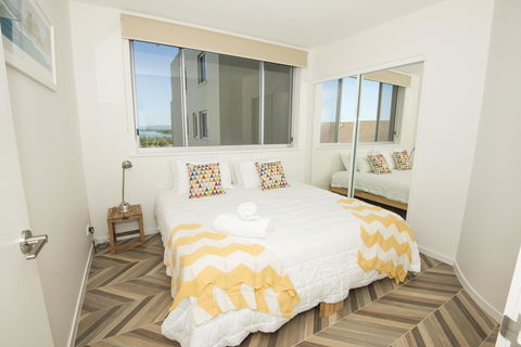 Grandview Apartments - Tourism Caloundra 27