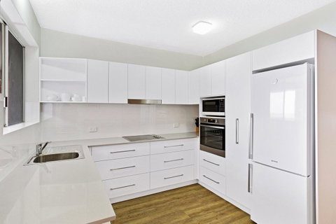 Victoria Parade, Kiah, Unit 10, 53 - Tourism Caloundra 4