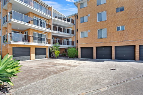 Victoria Parade, Kiah, Unit 10, 53 - Tourism Caloundra 12