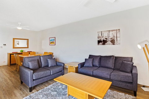 Victoria Parade, Kiah, Unit 10, 53 - Tourism Caloundra 3