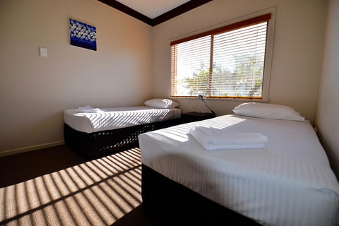 City Centre Apartments - Tourism Caloundra 7