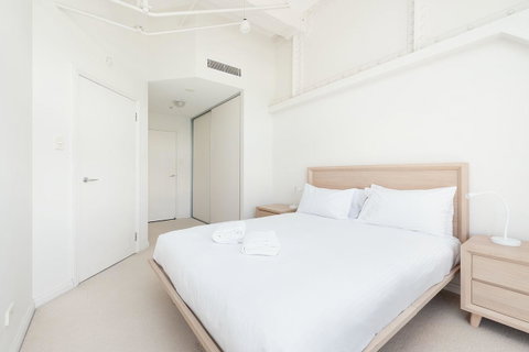 Waterfront Apartment On Sydney Harbour - Tourism Caloundra 10