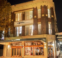 Big Hostel - Tourism Caloundra