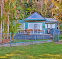 Swan Bay Hideaway - Tourism Caloundra