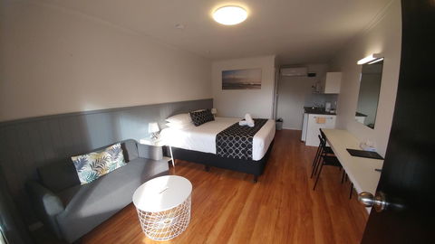 Eden Motel - Tourism Caloundra 0