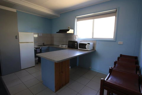 Eden Motel - Tourism Caloundra 14
