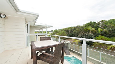 Pacific Blue, Salamander Bay - Tourism Caloundra 19
