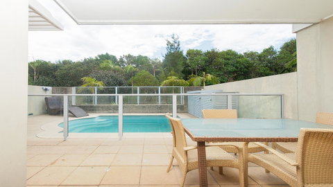 Pacific Blue, Salamander Bay - Tourism Caloundra 26