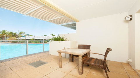 Pacific Blue, Salamander Bay - Tourism Caloundra 38
